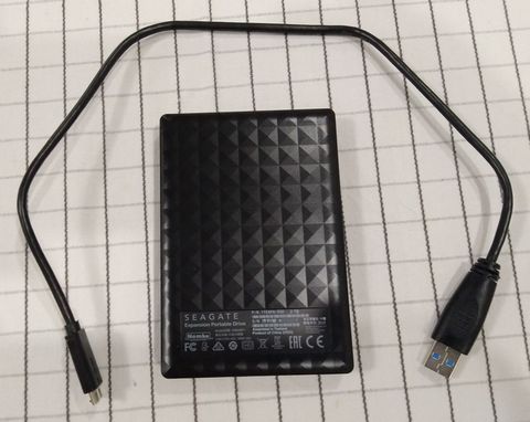 Обзор покупки внешнего USB накопителя Seagate Expansion Portable Drive 2 ТБ